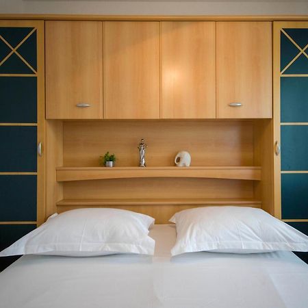 3 Bedroom Apartment Antonio Kaštela エクステリア 写真