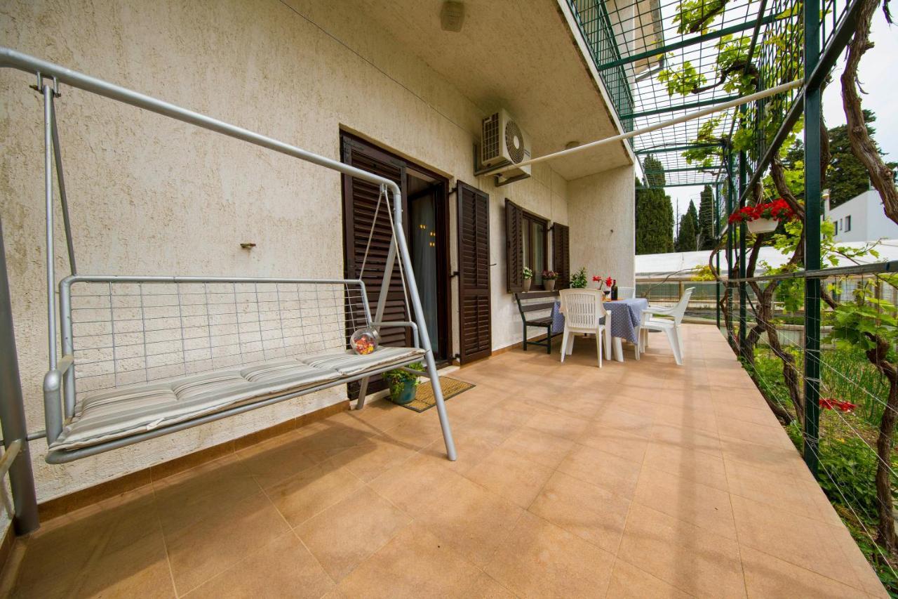 3 Bedroom Apartment Antonio Kaštela エクステリア 写真